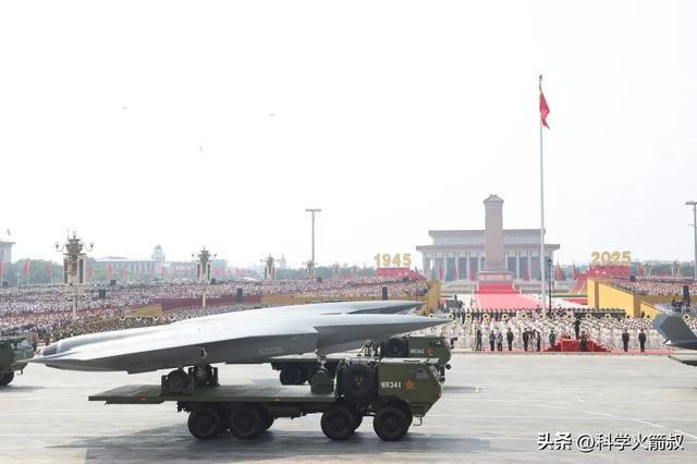 聊聊阅兵中那些尖端的空天武器PG麻将胡了免费试玩模拟器(图6) 聊聊阅兵中那些尖端的空天武器PG麻将胡了免费试玩模拟器(图6)